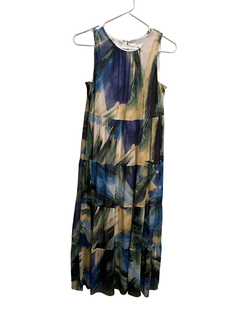 London Times Sleeveless Tiered Maxi Dress in Navy & Green Abstract Print